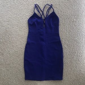 Plunging V cross back minidress